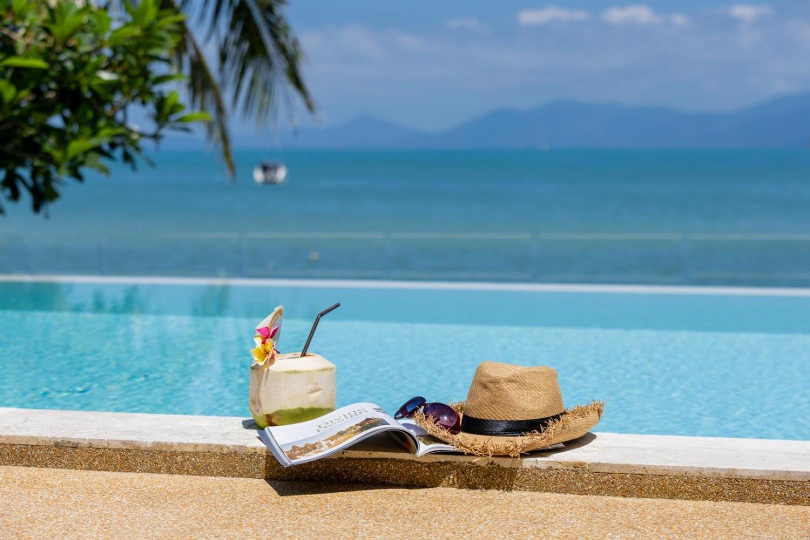 Bacaya Beachfront Villa หาดบางรัก ภายนอก รูปภาพ